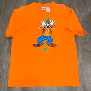 Vintage Disney Store Goofy Graphic T-Shirt